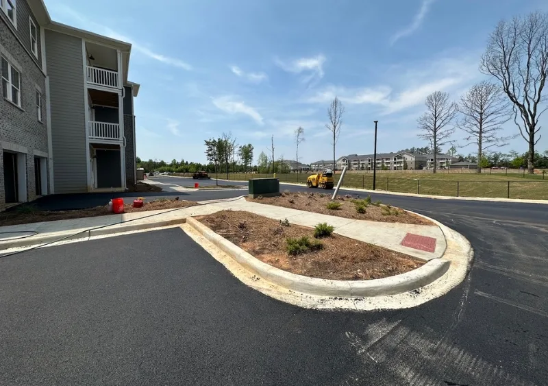 parkling lot paving 1